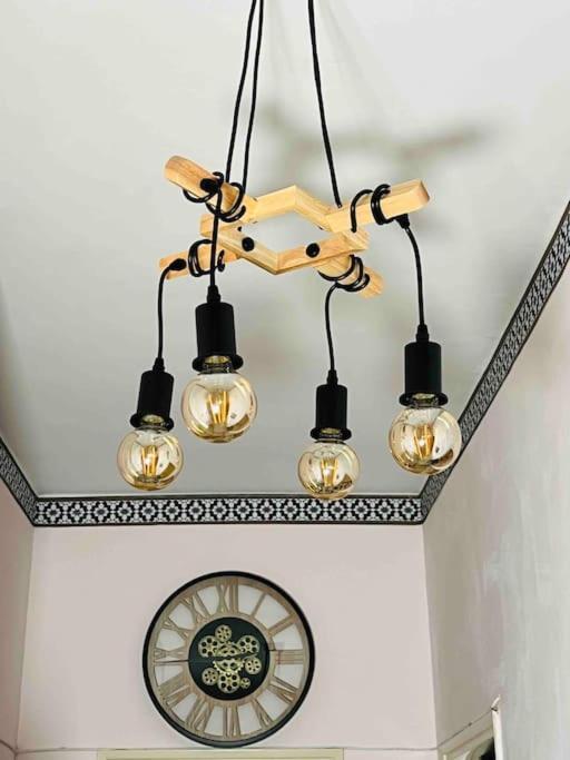 Vicino A Tutto Bed & Breakfast Vercelli Bagian luar foto